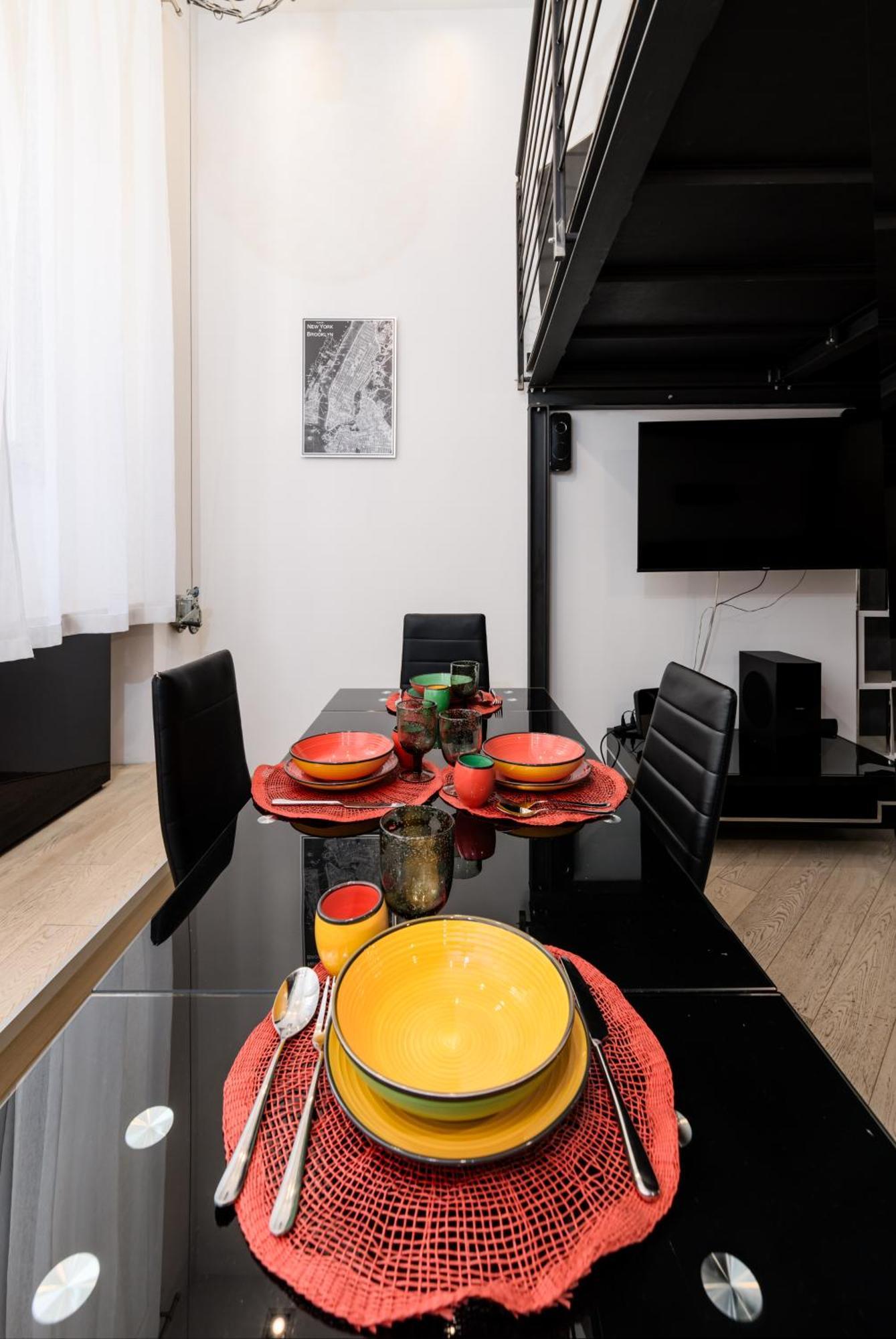 Moderno Loft A 150mt Dalla Metro 